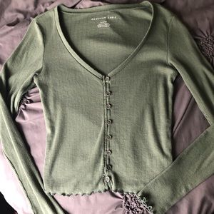 American Eagle top. NEVER WORN